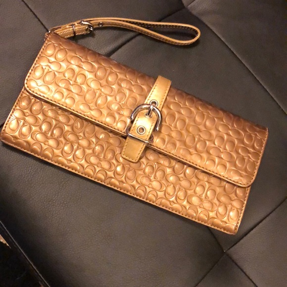 Coach Handbags - Vintage Coach Clutch With Wristband in EXCELLENT condition.
